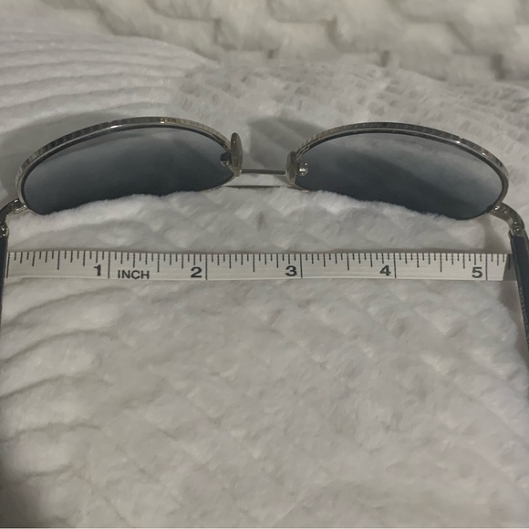 Louis Vuitton Aviator Sunglasses - Picture 12 of 12